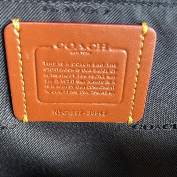 🔹️Coach 🔹️Dreamer 36 In Metallic Color Block With Cherry Charm EUC - Picture 10 of 12